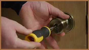 City Locksmith Shop Fort Worth, TX 817-357-4972 - 15-unlock-door
